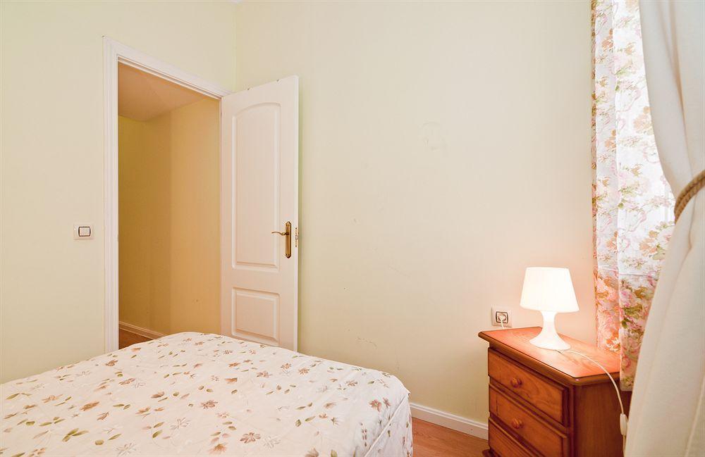 Apartamentos Aqui Me Quedo マドリード エクステリア 写真