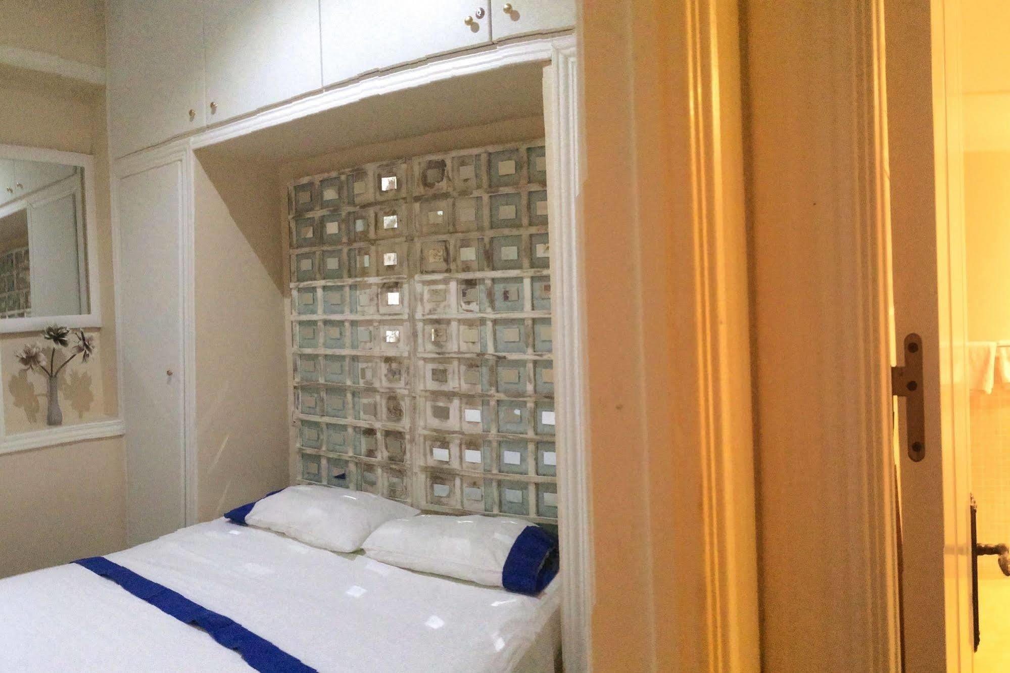 Apartamentos Aqui Me Quedo マドリード エクステリア 写真